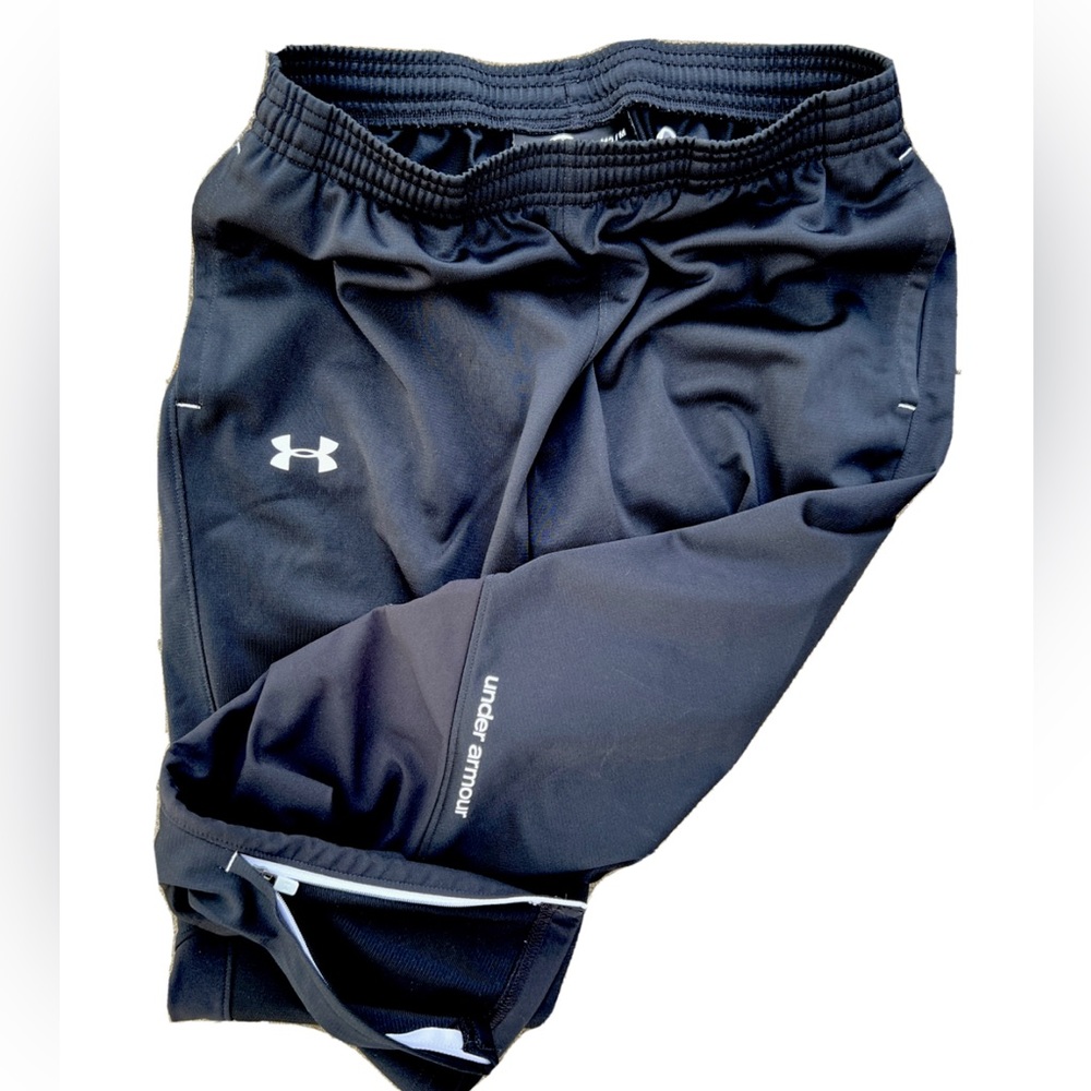 Under Armour Men’s Fitted Joggers - Medium